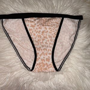 🆕 VS STRING BIKINI PANTY
